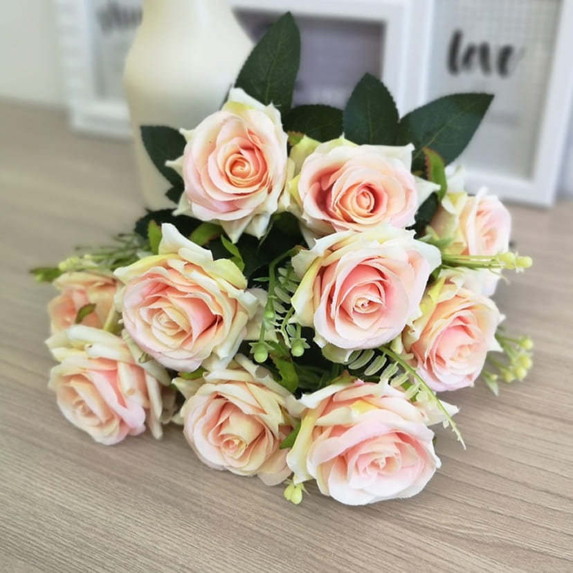 Искусственные цветы в Ростове-на-Дону | Цветы искусственные «Розы острые», розовато-молочные, букет